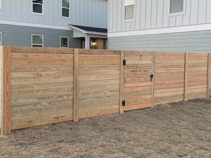Photo of a Florida Panhandle residential fence