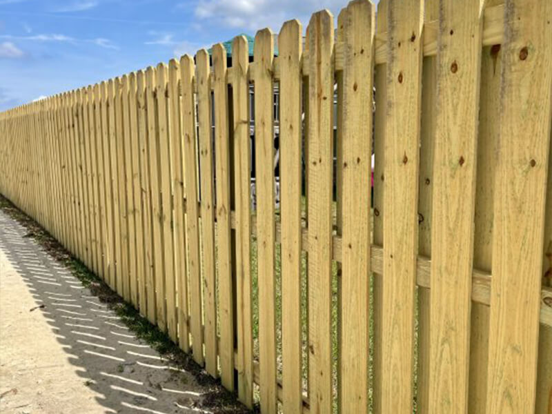 Midway FL Shadowbox style wood fence