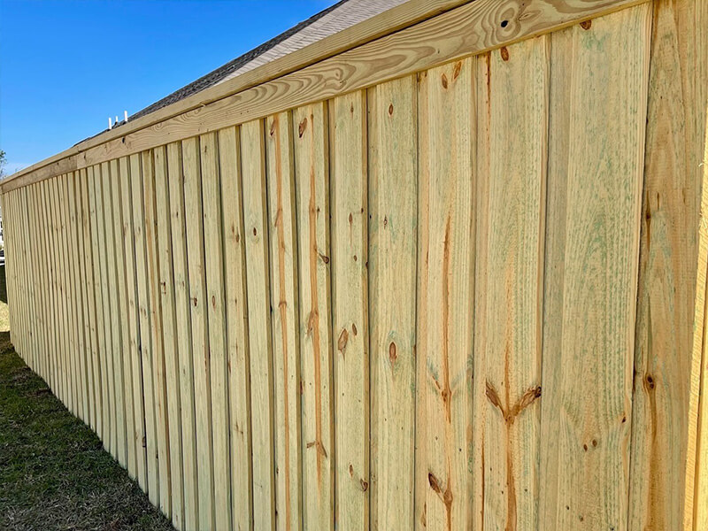 Pace FL cap and trim style wood fence