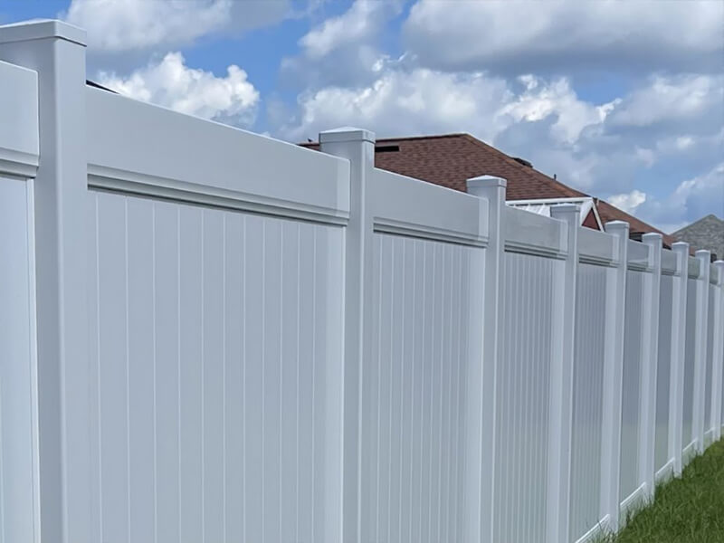 Pace Florida vinyl privacy fencing